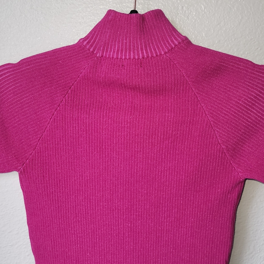 NWT Monrow Two Ribbed Cutout Short Sleeve Sweater Size Small In Raspberry Rose - Picture 6 of 7